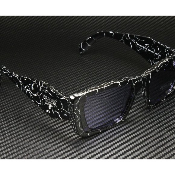 Prada Black Violet Women's Sunglasses! - Picture 3 of 5